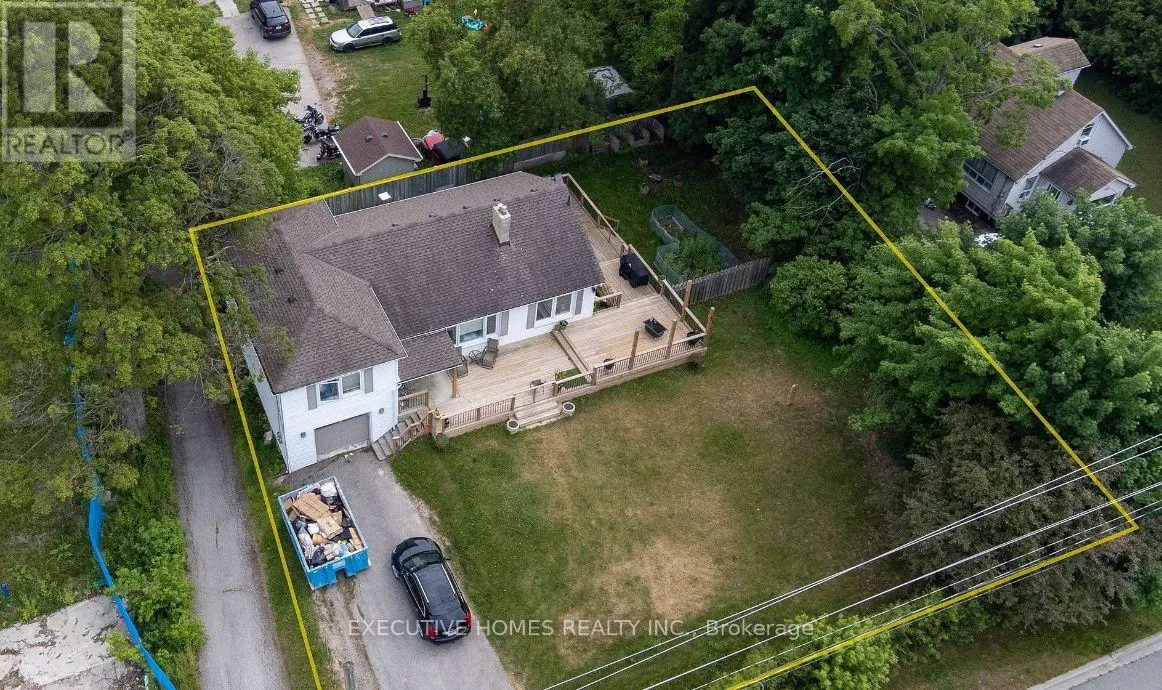 Multi-Family for rent: 136 John Street W, Bradford West Gwillimbury, Ontario L3Z 2B6