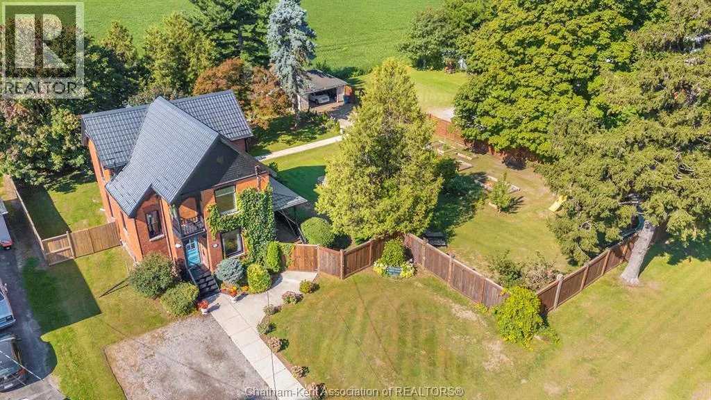 House for rent: 136 King Street South, Highgate, Ontario N0P 1T0