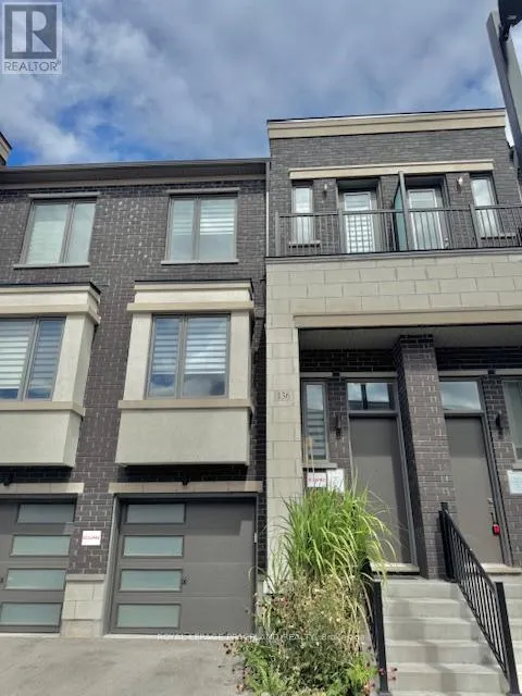 Row / Townhouse for rent: 136 Rattenbury Road, Vaughan, Ontario L6A 5C5