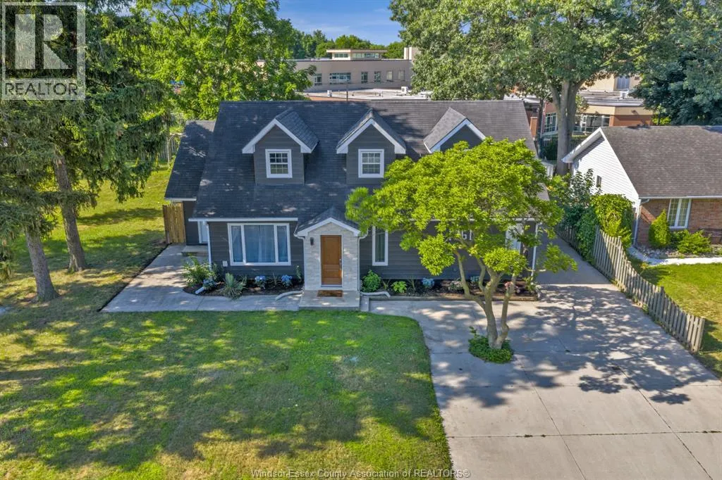 House for rent: 1361 Chappell Avenue, Windsor, Ontario N9C 3E1