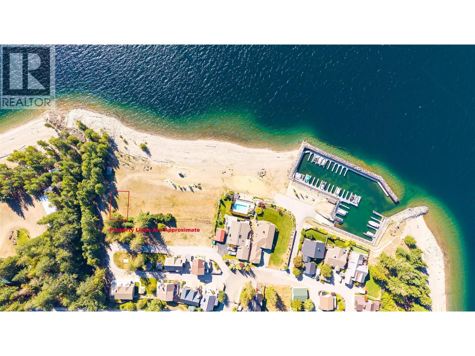 Other for rent: 13625 & 13631 Mountain Shores Road, Boswell, British Columbia V0B 1A0