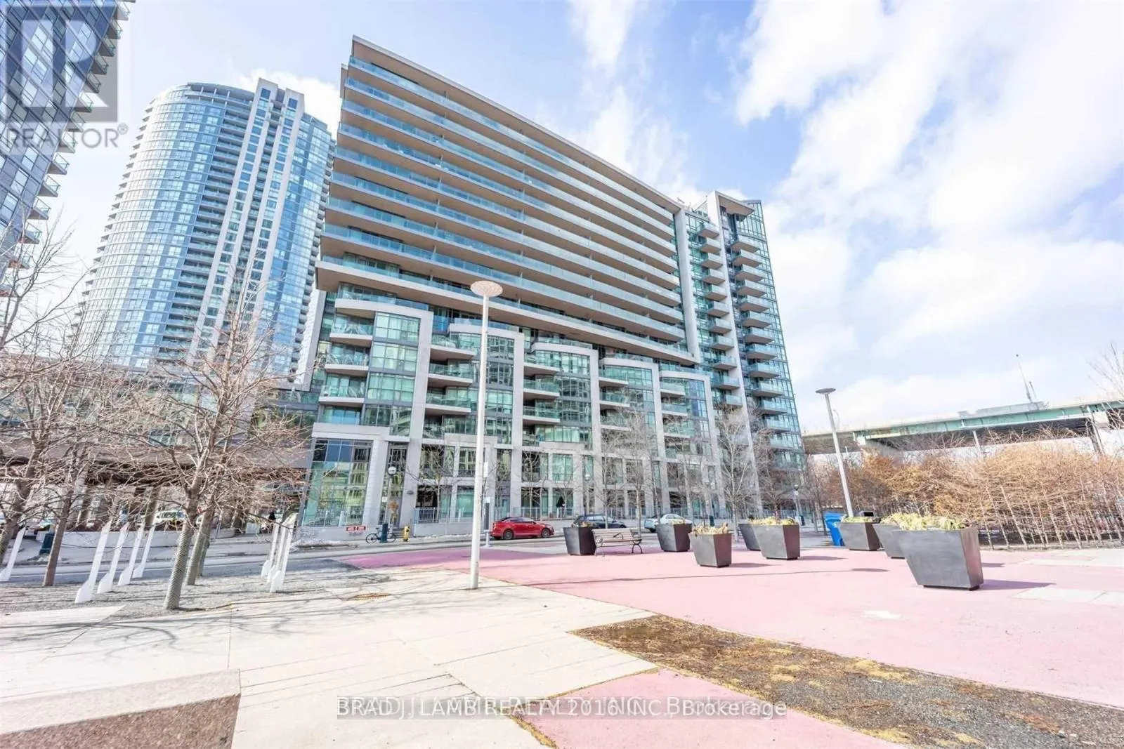 1364 - 209 Fort York Boulevard, Toronto, Ontario M5V 4A1