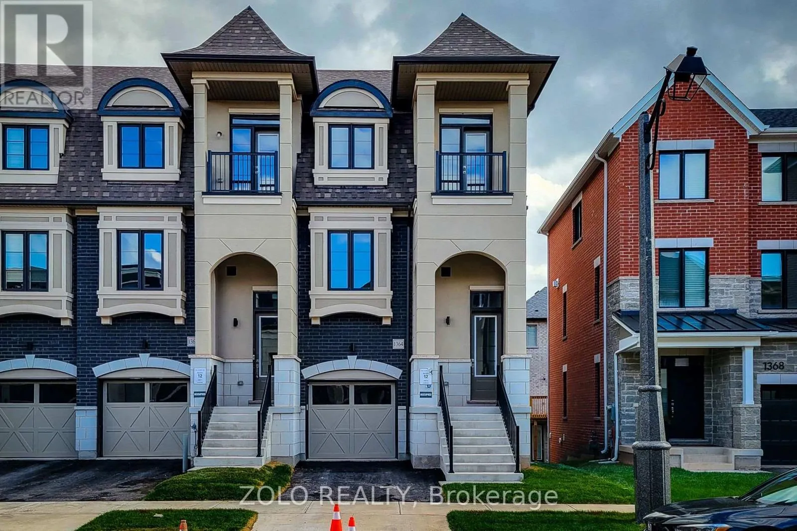Row / Townhouse for rent: 1364 Kaniv Street, Oakville, Ontario L6M 5R3