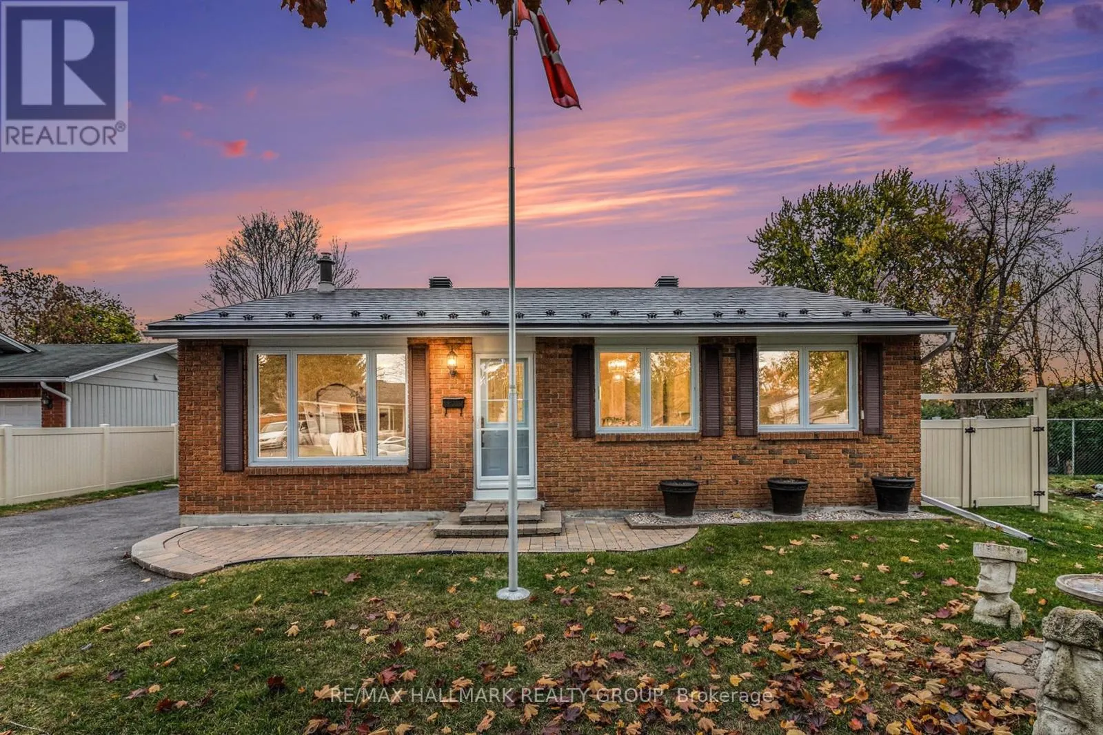 House for rent: 1366 Metz Crescent, Ottawa, Ontario K1K 3Z5