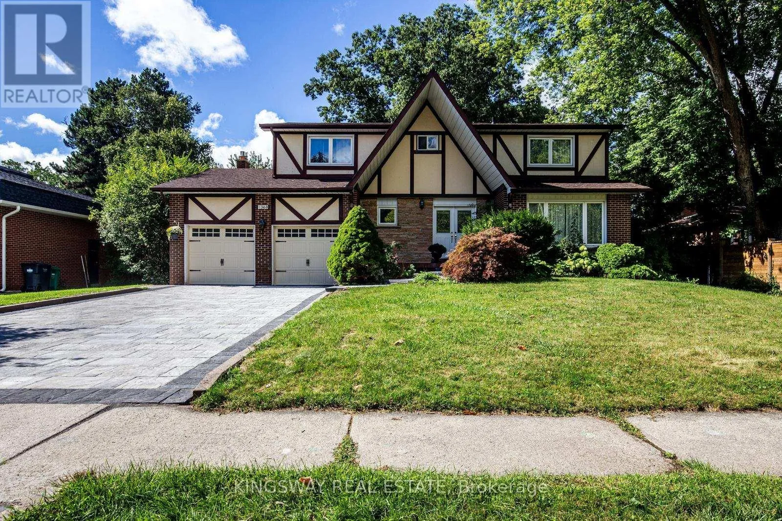 House for rent: 1368 Bunsden Avenue, Mississauga, Ontario L5H 3T9