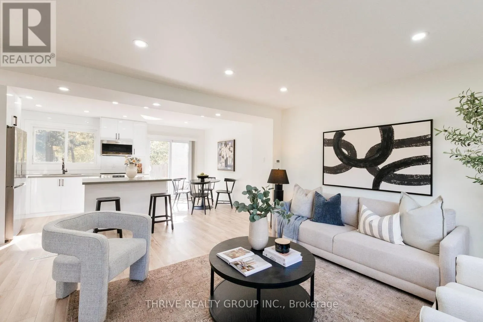 House for rent: 137 Pawnee Road, London East, Ontario N5V 2T1