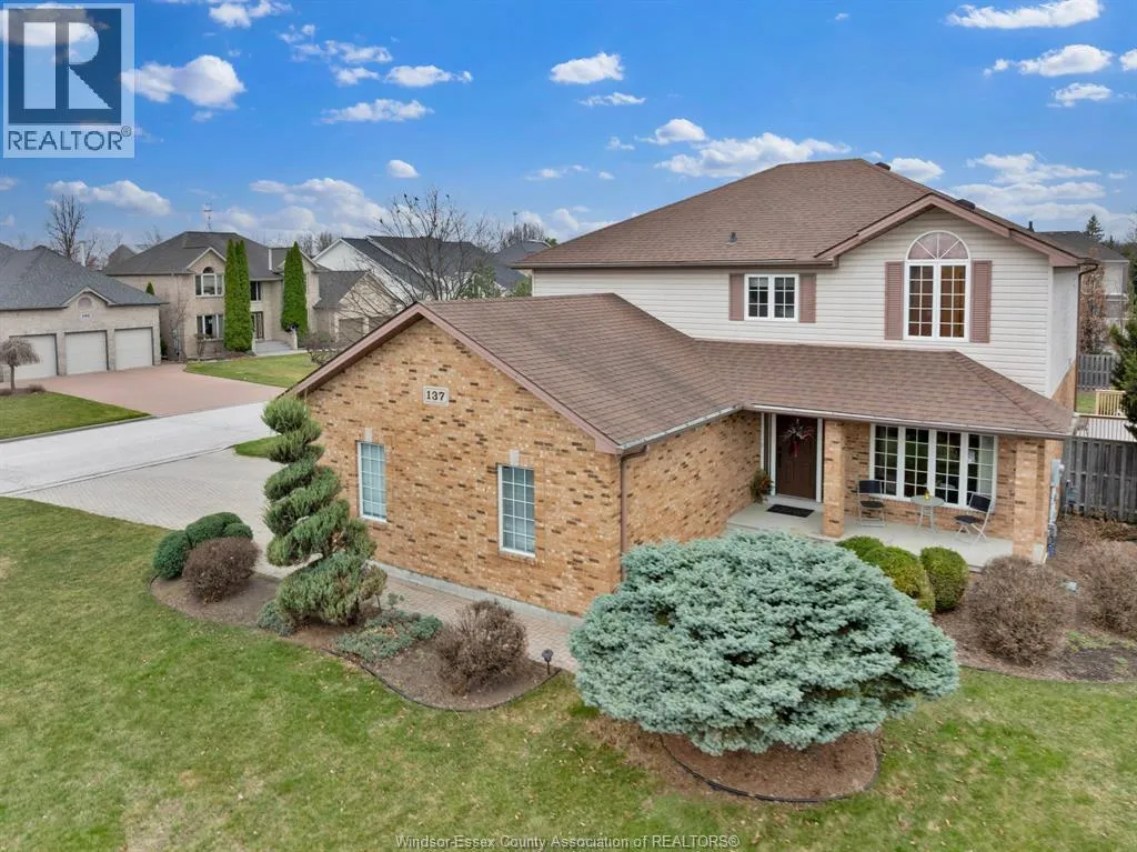 House for rent: 137 Seymour Crescent, Lakeshore, Ontario N8N 4X9