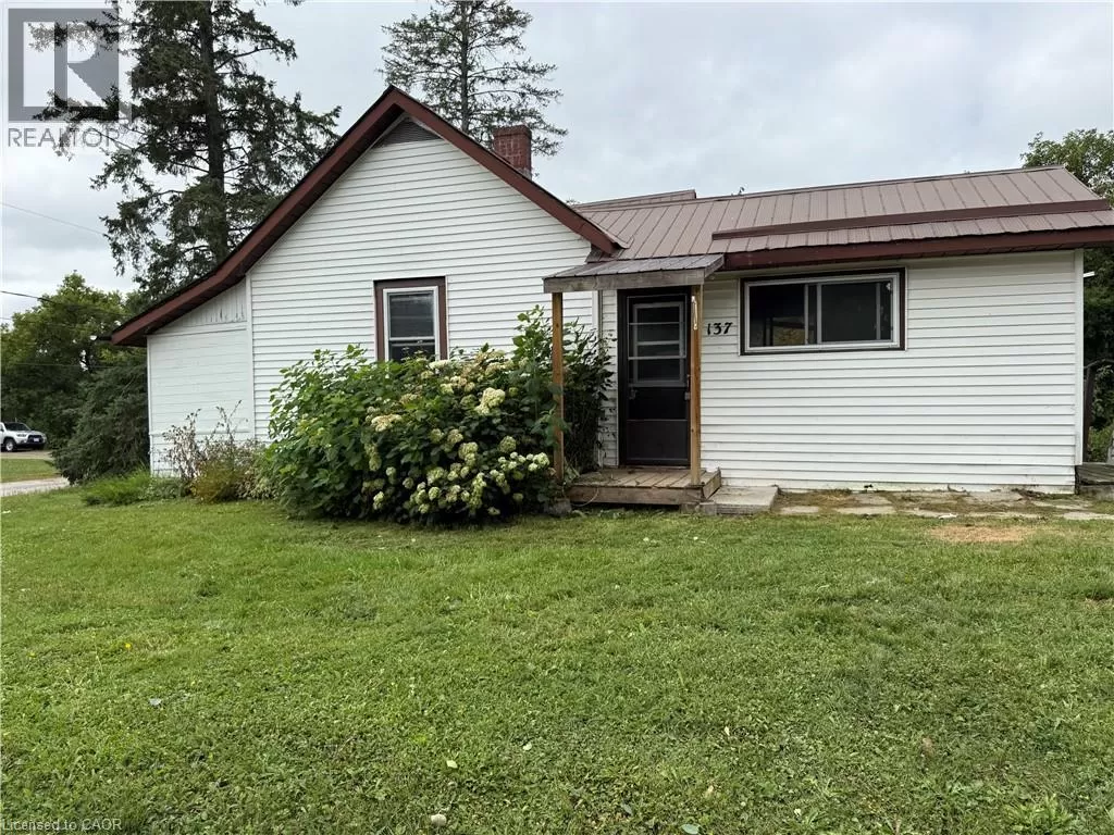 House for rent: 137 Simpson Street, Burk's Falls, Ontario P0A 1C0