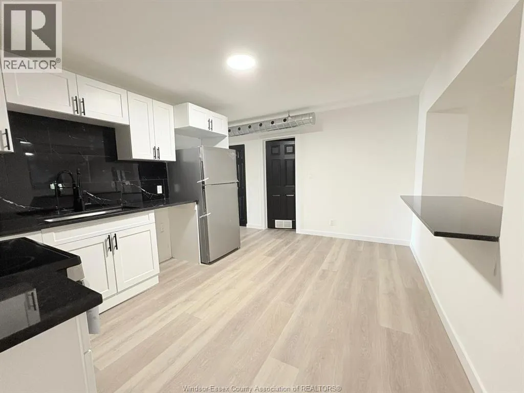 House for rent: 1370 Wyandotte Street East Unit# 2, Windsor, Ontario N9A 3K7