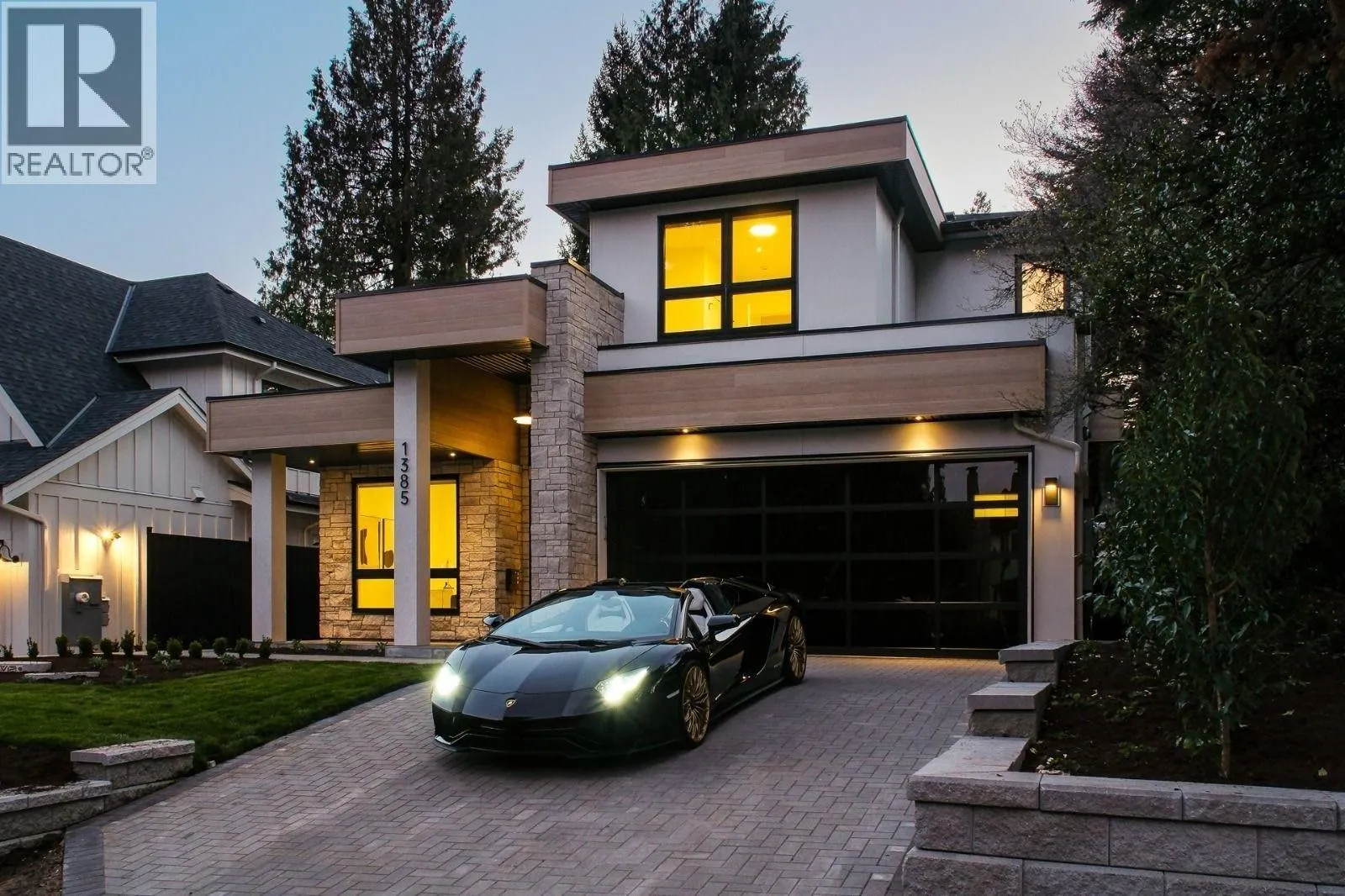 House for rent: 1385 19th Street, West Vancouver, British Columbia V7V 3X4