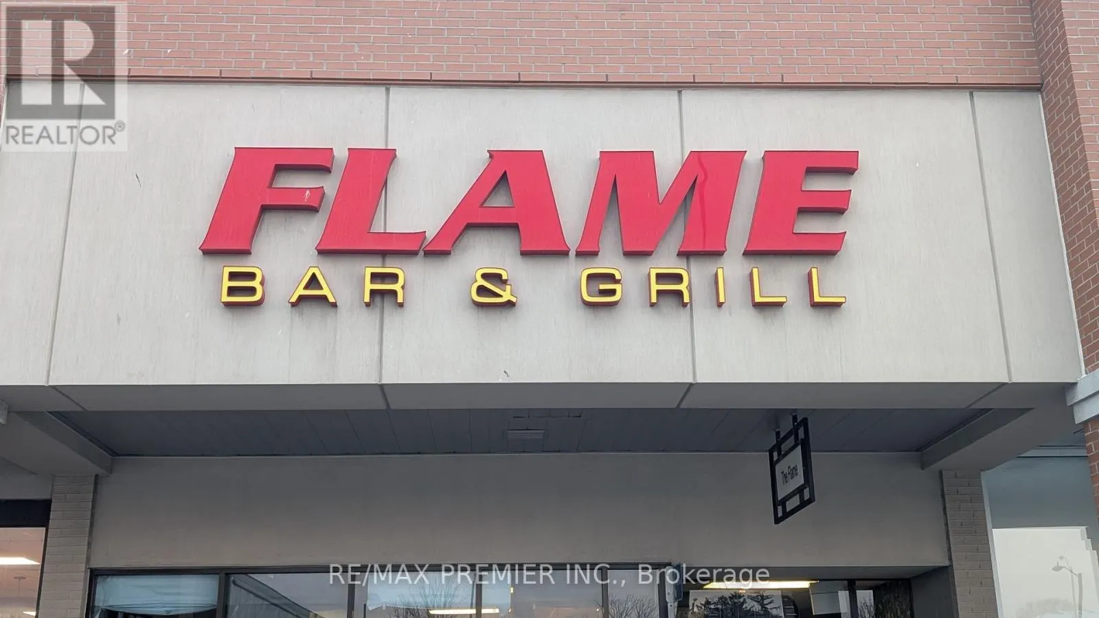 1387 Lawrence Avenue W, Toronto, Ontario M6M 2V8