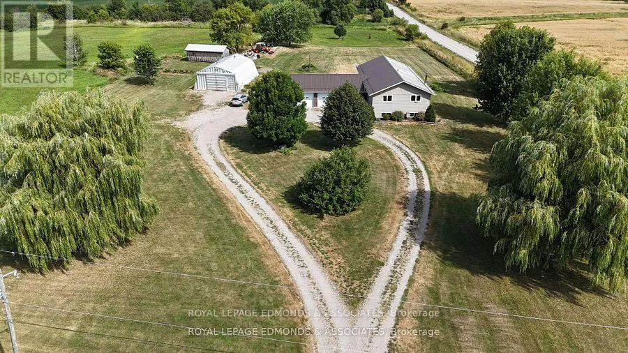 Unknown for rent: 1388 Bromley Line, Whitewater Region, Ontario K0J 2L0