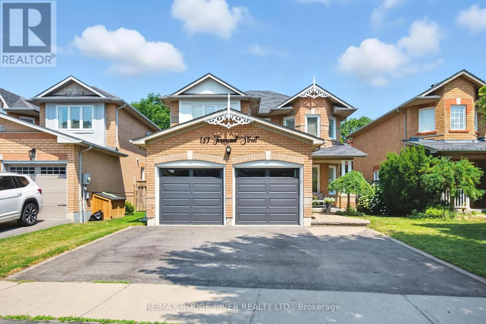 House for rent: 139 Tremount Street, Whitby, Ontario L1M 1E9