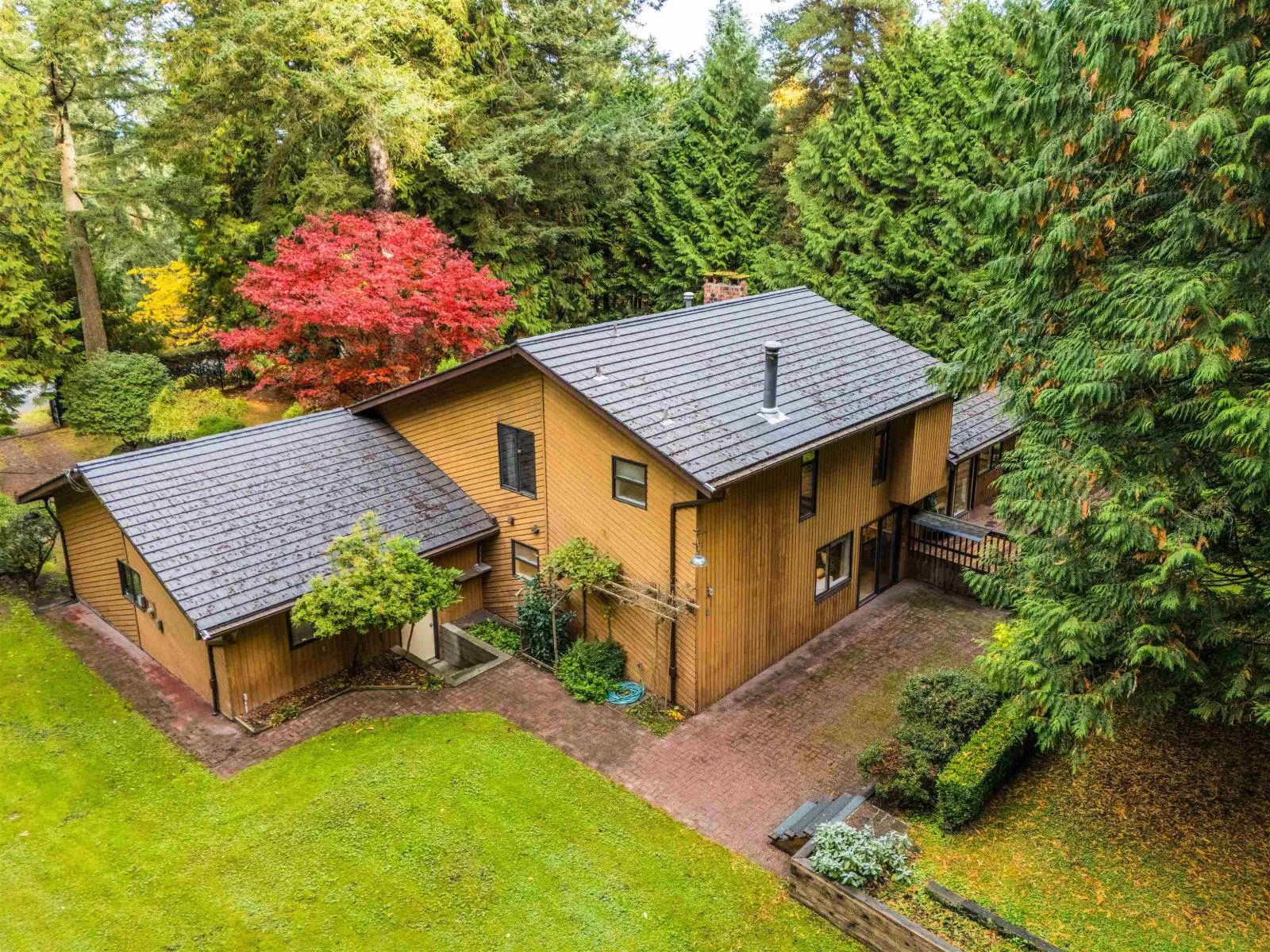 House for rent: 13912 28 Avenue, Surrey, British Columbia V4P 1T4