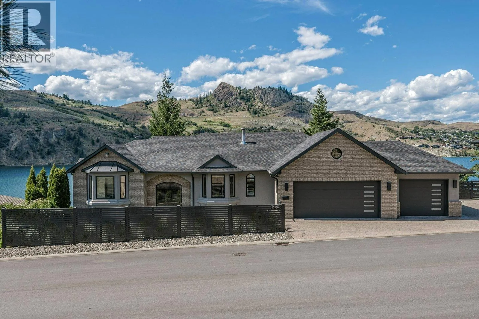 House for rent: 13980 Ponderosa Way, Coldstream, British Columbia V1B 1A4