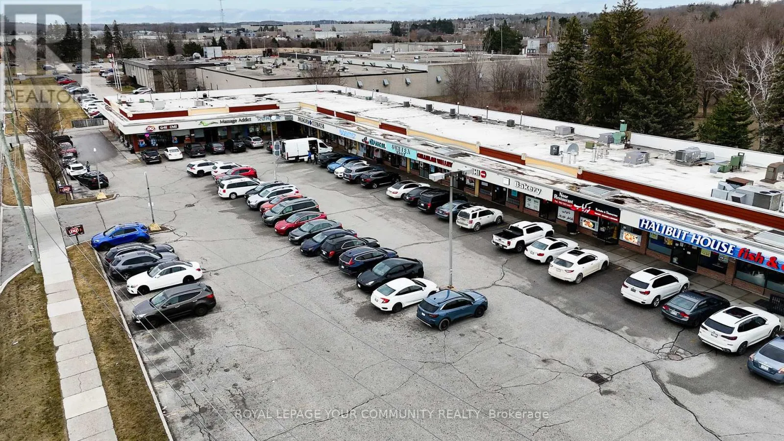 14 - 265 Edward Street, Aurora, Ontario L4G 3M7