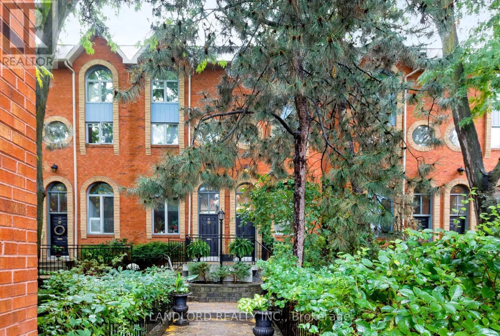 Row / Townhouse for rent: 14 - 280 Sherbourne Street, Toronto, Ontario M5A 2S1