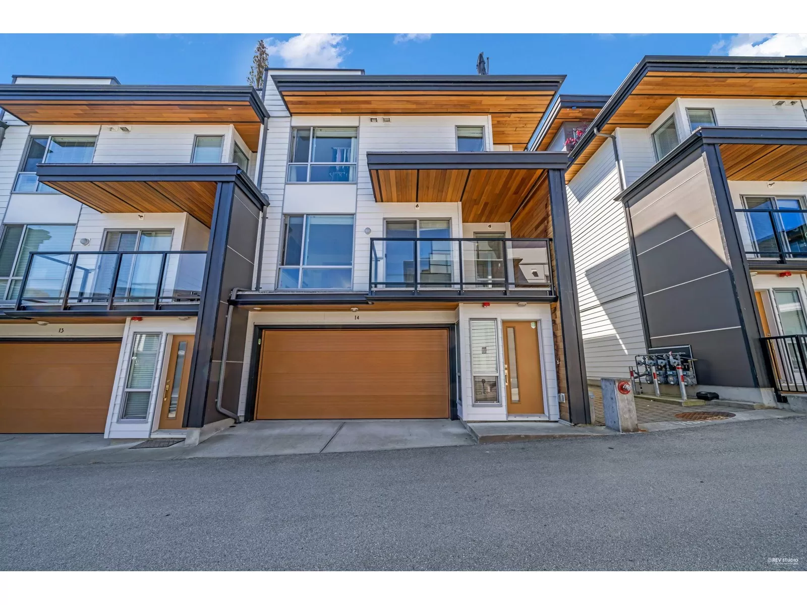 Row / Townhouse for rent: 14 2825 159 Street, Surrey, British Columbia V3Z 0T9