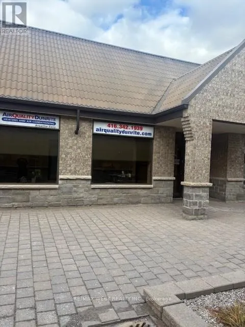 14 - 30 Pennsylyvania Avenue, Vaughan, Ontario L4K 4A5