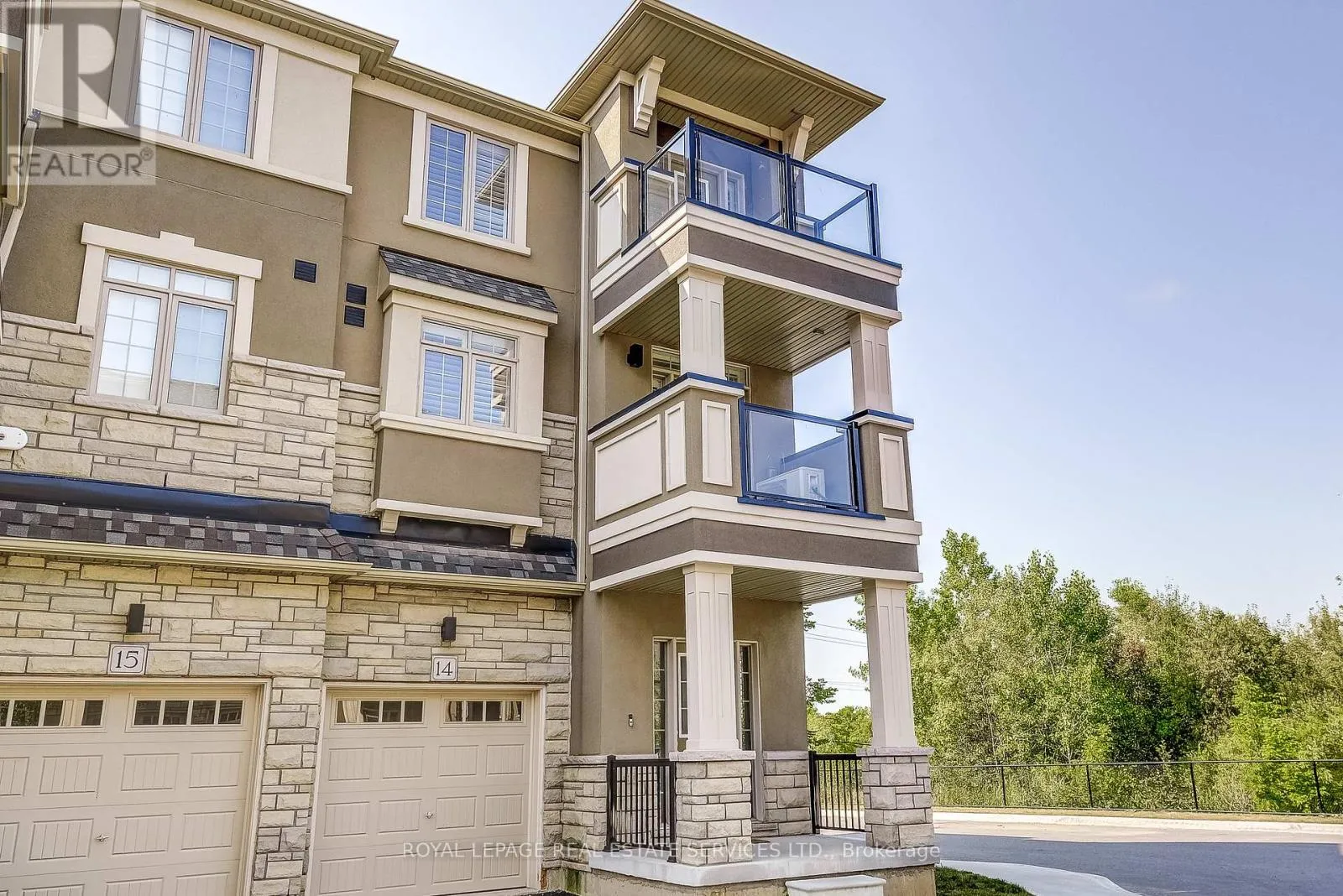 Row / Townhouse for rent: 14 - 305 Garner Road W, Hamilton, Ontario L9G 3K9