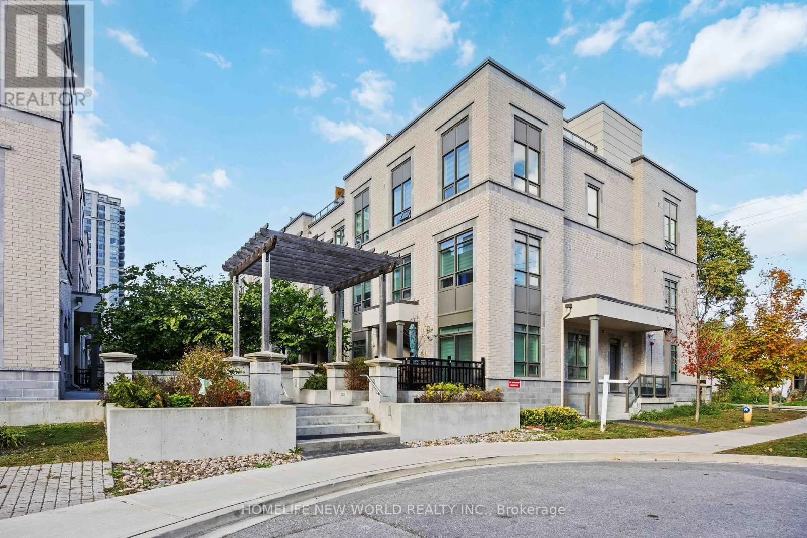 Row / Townhouse for rent: 14 - 52 Holmes Avenue, Toronto, Ontario M2N 4L9