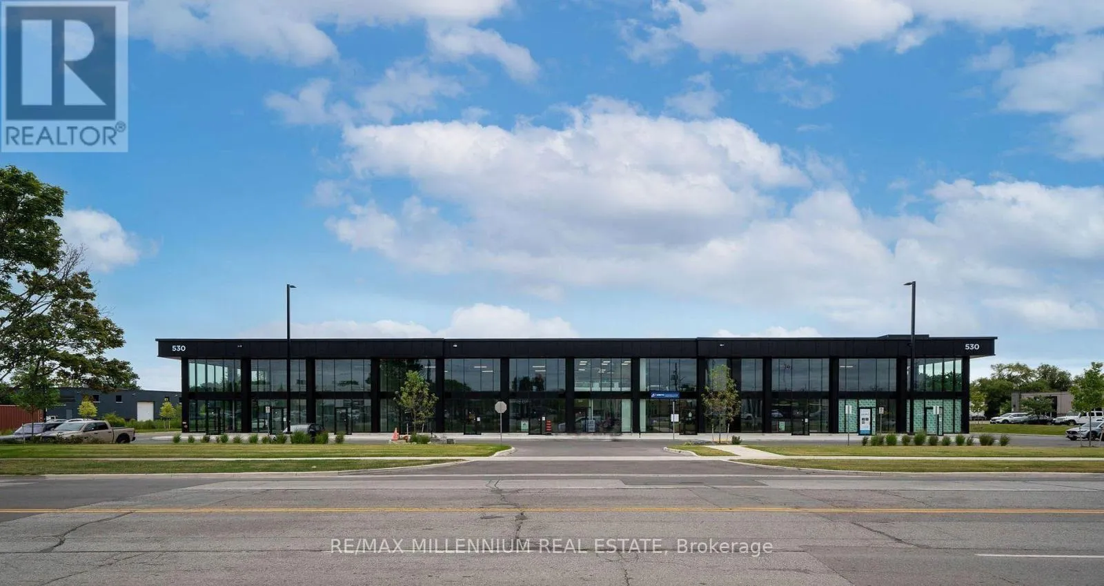 14 - 530 Speers Road, Oakville, Ontario L6K 2G3