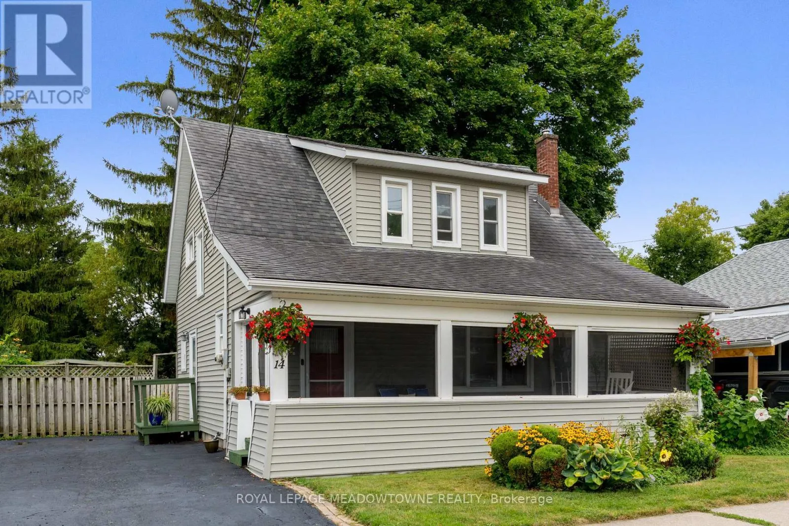 House for rent: 14 Academy Road, Halton Hills, Ontario L7G 3N8