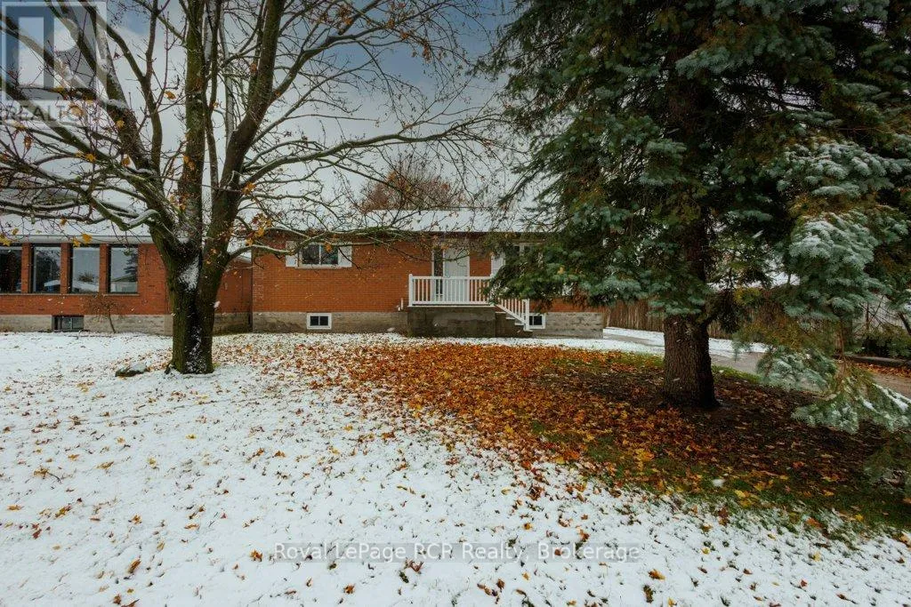 House for rent: 14 Bellefield Crescent, Wellington North, Ontario N0G 1A0