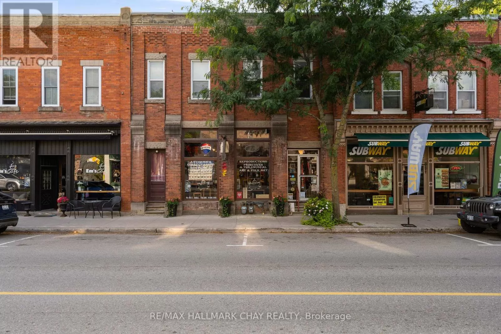 14 Coldwater Road, Severn, Ontario L0K 1E0