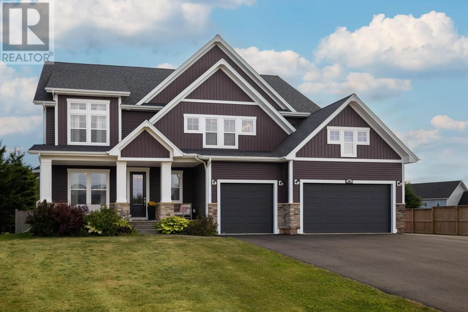 House for rent: 14 Craigavon Court, Stratford, Prince Edward Island C1B 4C4