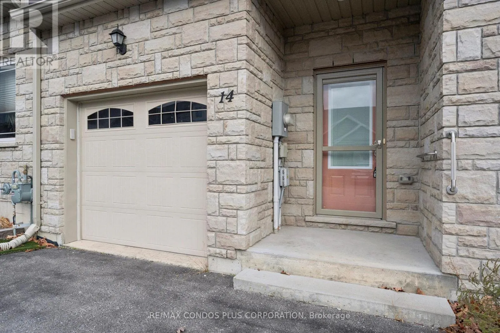 Row / Townhouse for rent: 14 Danny Drive, Orillia, Ontario L3V 0G3