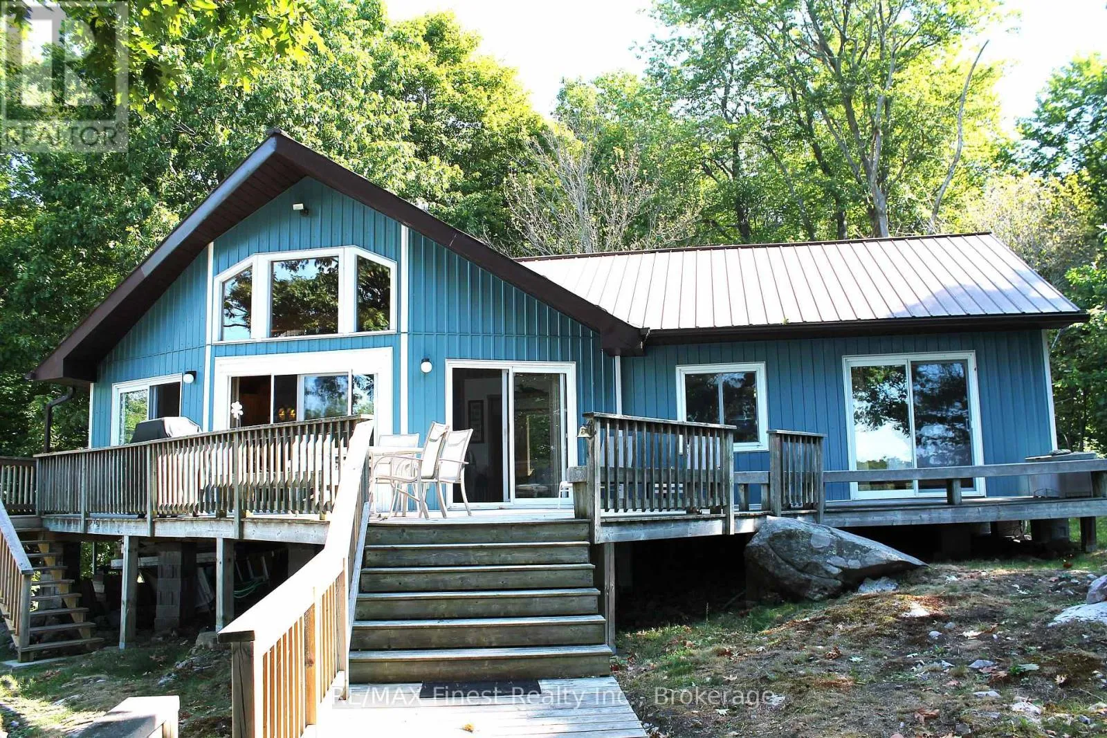 House for rent: 14 Downie, Frontenac Islands, Ontario K0E 1L0