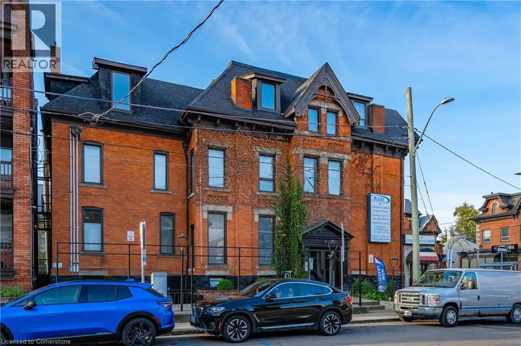 14 Forest Avenue Street S, Hamilton, Ontario L8P 3A8