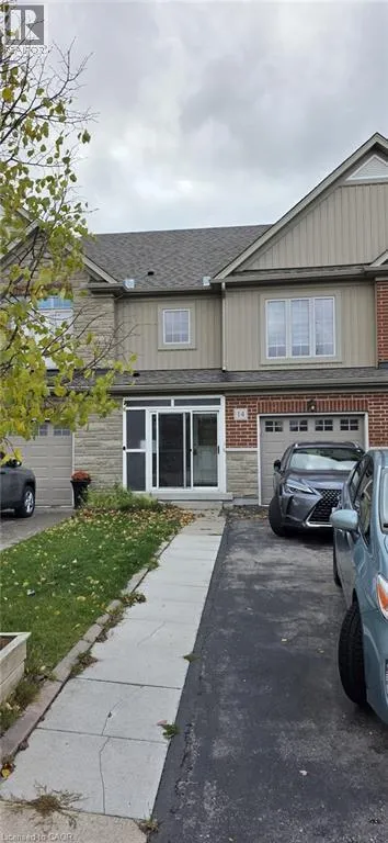 Row / Townhouse for rent: 14 Freer Drive, Ayr, Ontario N0B 1E0