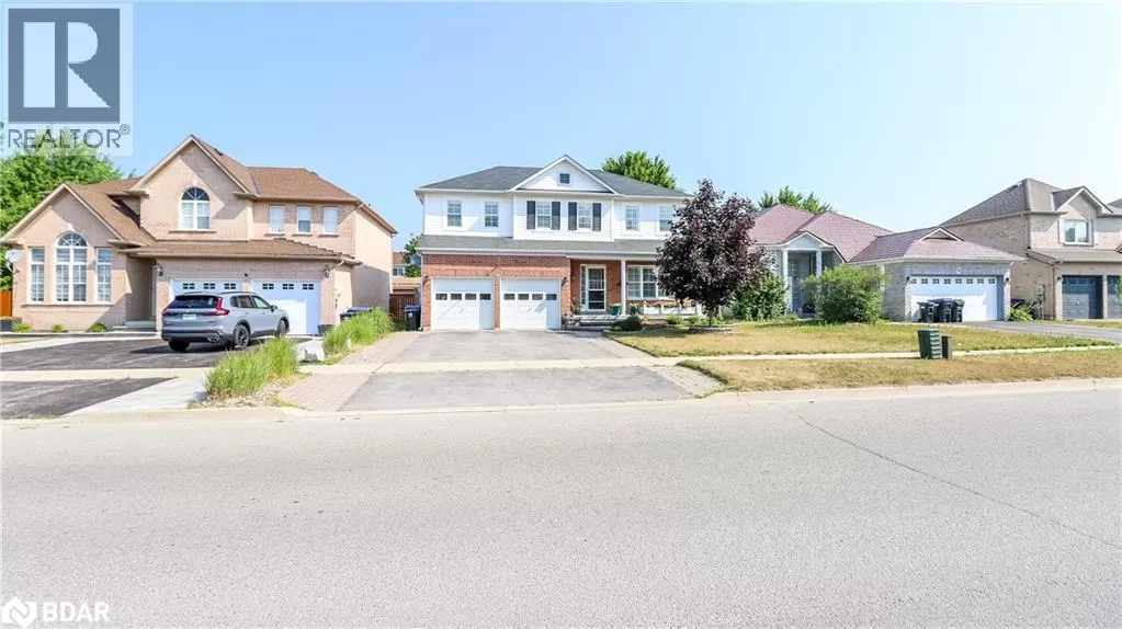 House for rent: 14 Gold Park Gate, Essa, Ontario L0M 1B2