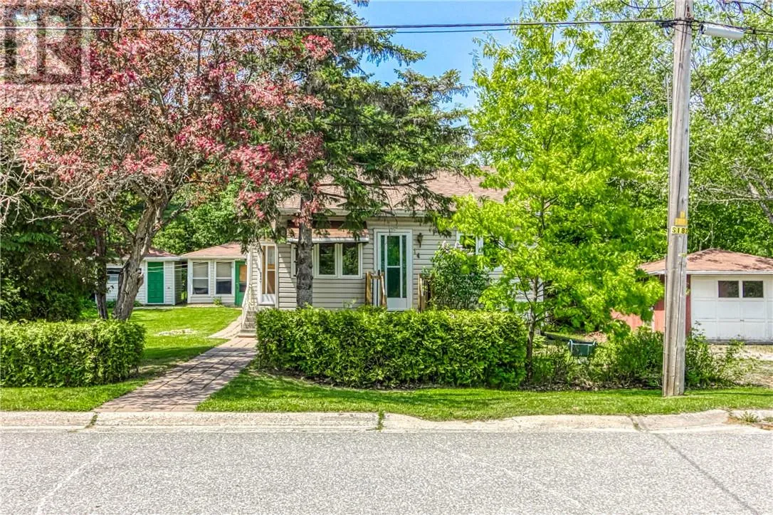 House for rent: 14 Oak Avenue, Coniston, Ontario P0M 1M0