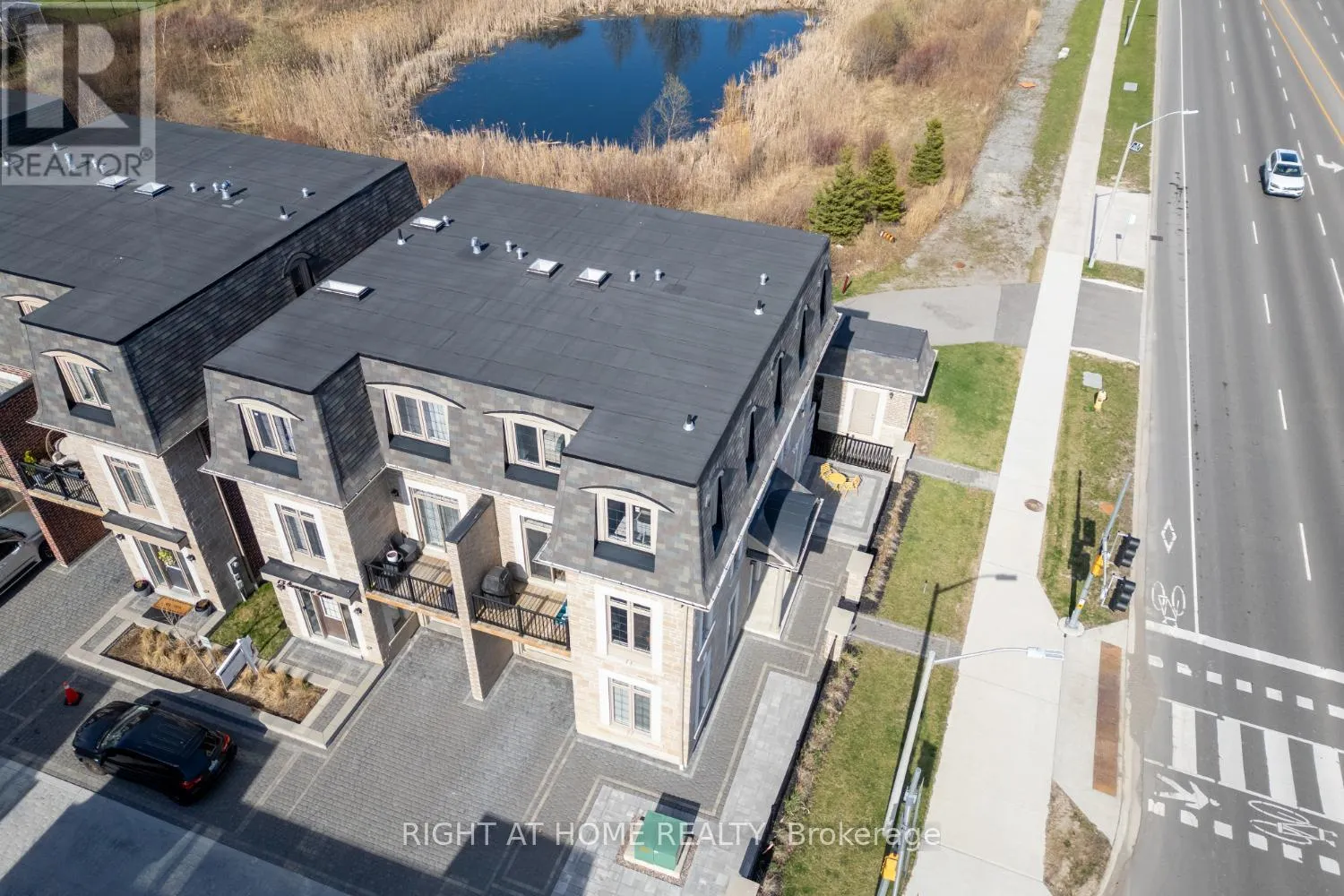 House for rent: 14 Seagrave Lane, Ajax, Ontario L1T 0P2