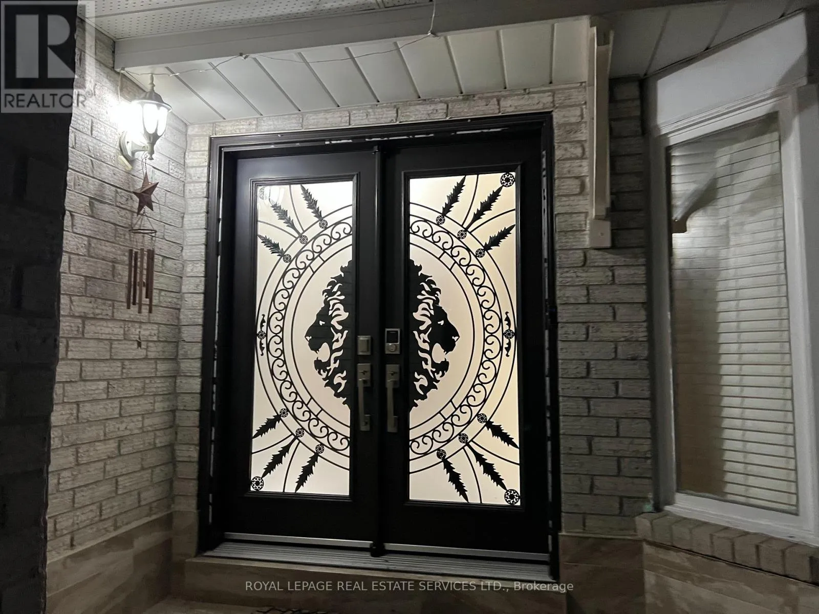 House for rent: 14 Songsparrow Drive S, Brampton, Ontario L6Y 3Z8