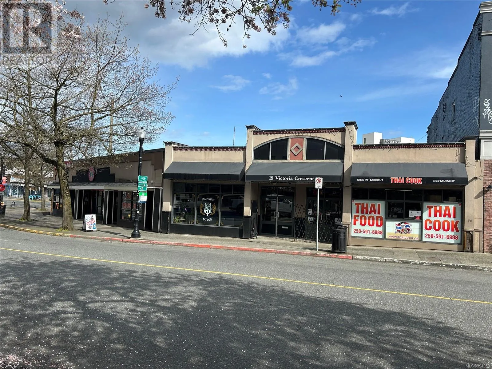 Commercial Mix for rent: 14 Victoria Cres, Nanaimo, British Columbia V9R 5B8