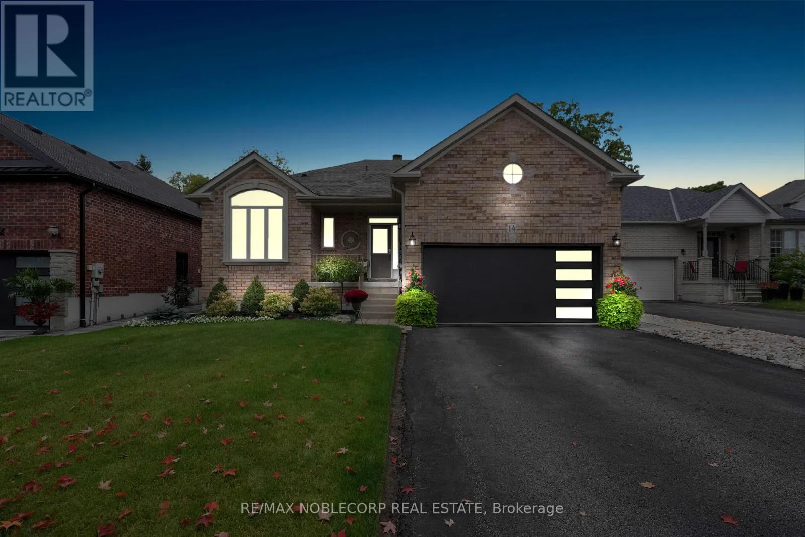 House for rent: 14 Willard Hunt Court, King, Ontario L0G 1T0