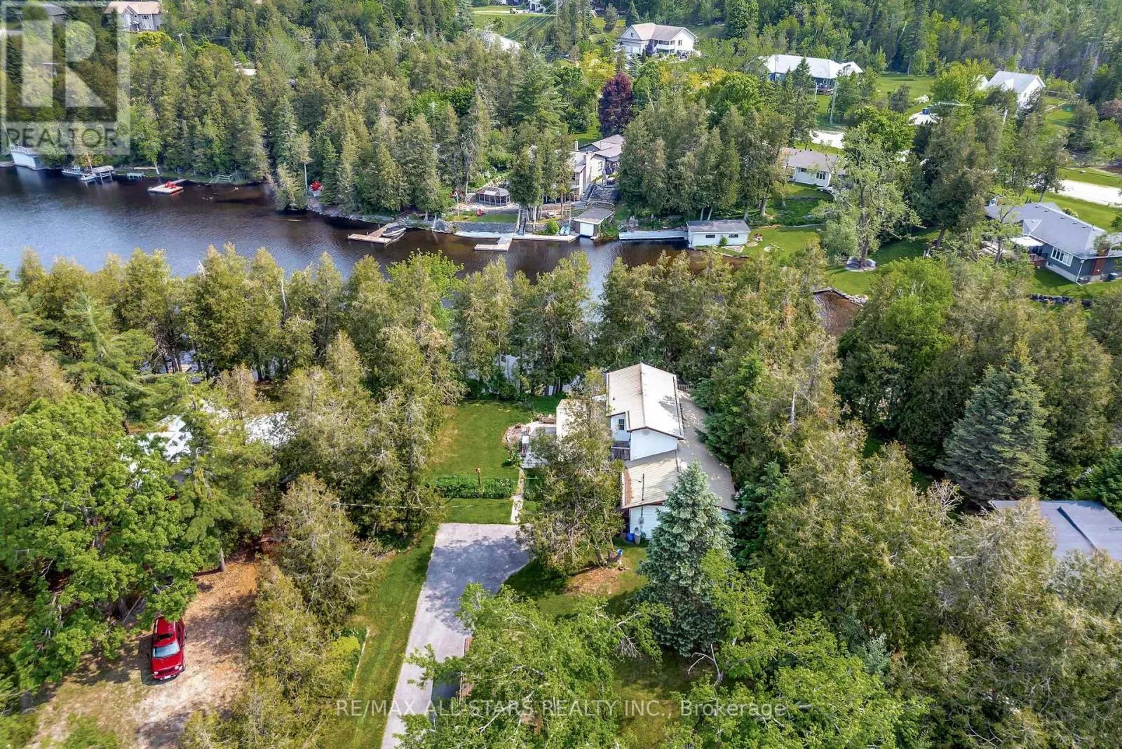 House for rent: 14 Wychwood Drive E, Kawartha Lakes, Ontario K0M 1N0