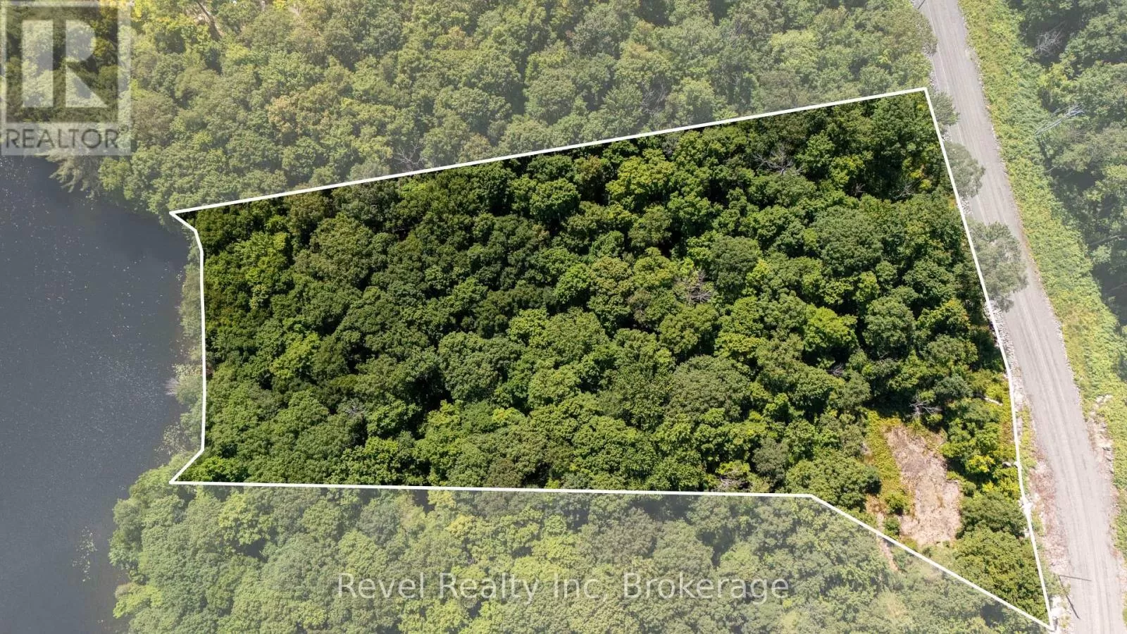 14 Zhaawashkwaa Miikan Road, Seguin, Ontario P2A 0B2