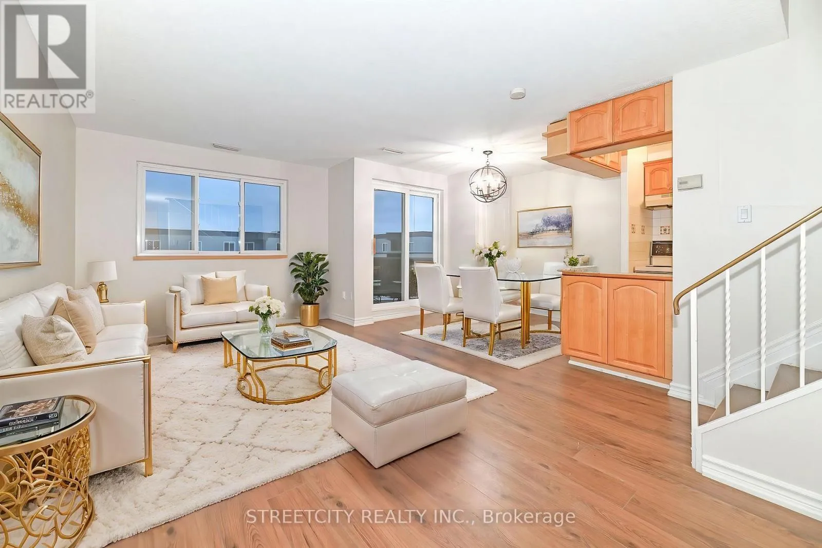 Apartment for rent: 140 - 2001 Bonnymede Drive, Mississauga, Ontario L5J 4H8