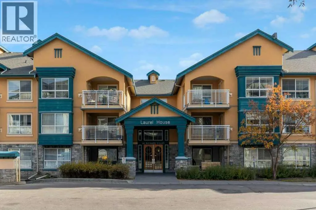 Apartment for rent: 140, 30 Richard Court Sw, Calgary, Alberta T3E 7N9