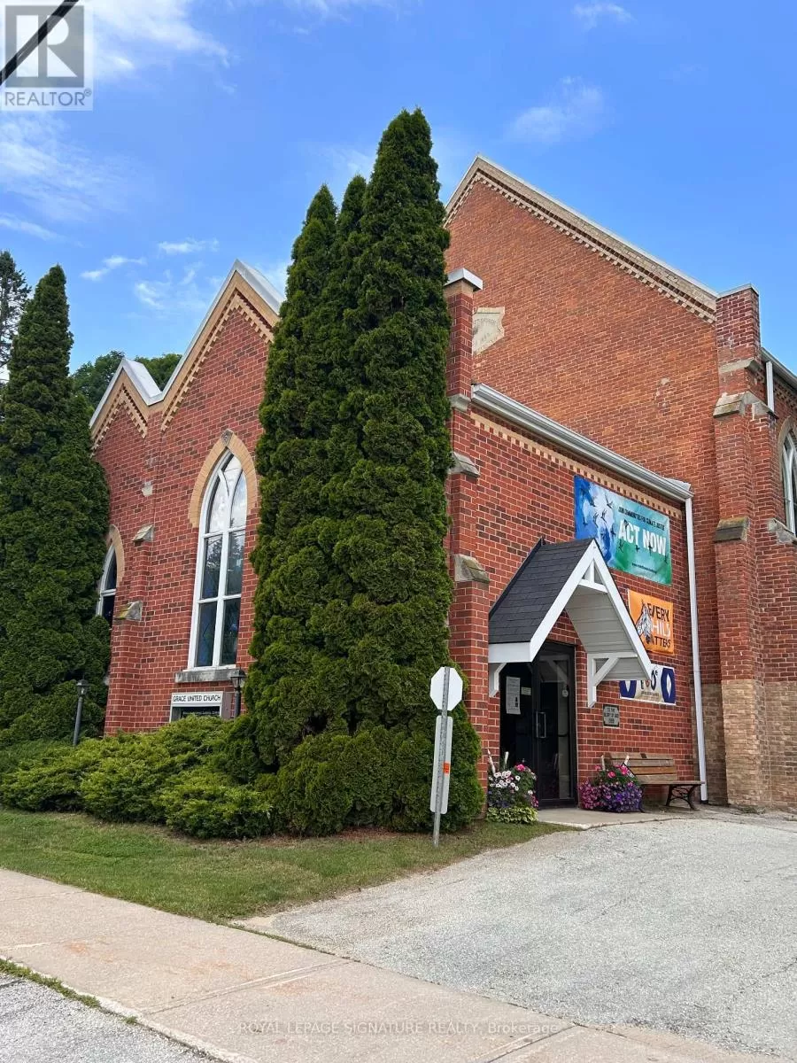 Offices for rent: 140 Bruce Street S, Blue Mountains, Ontario N0H 2P0