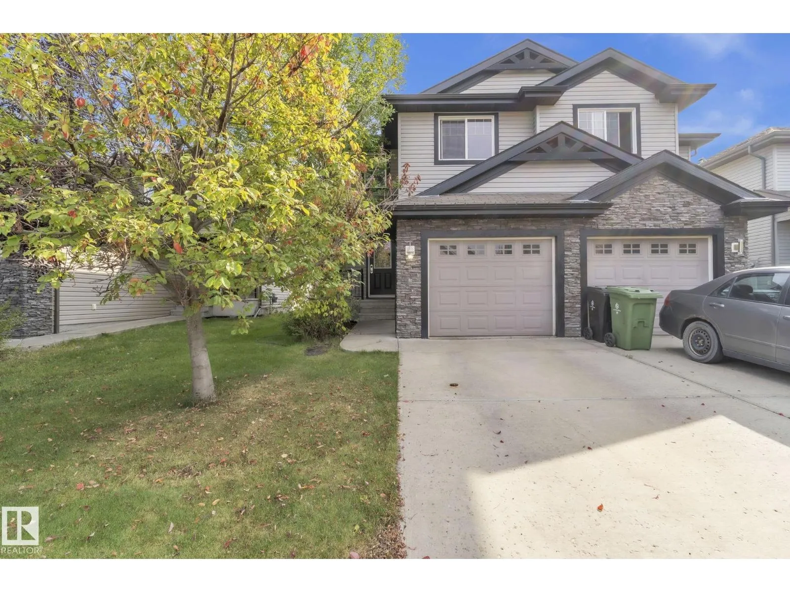 Duplex for rent: 140 Calvert Wd, Fort Saskatchewan, Alberta T8L 0E6