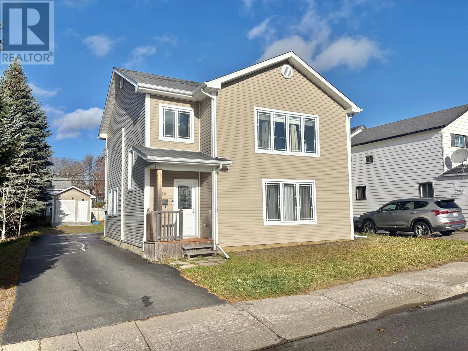 House for rent: 140 Lincoln Road, Grand Falls-Windsor, Newfoundland & Labrador A2A 1P4