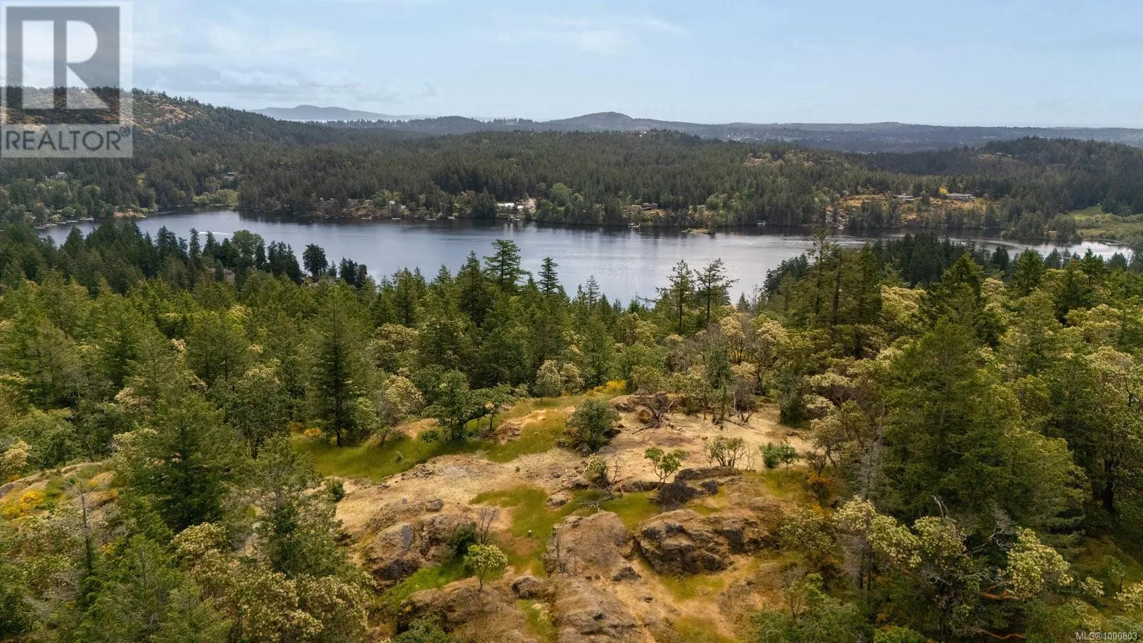 140 Petworth Dr, Saanich, British Columbia V9E 1J4