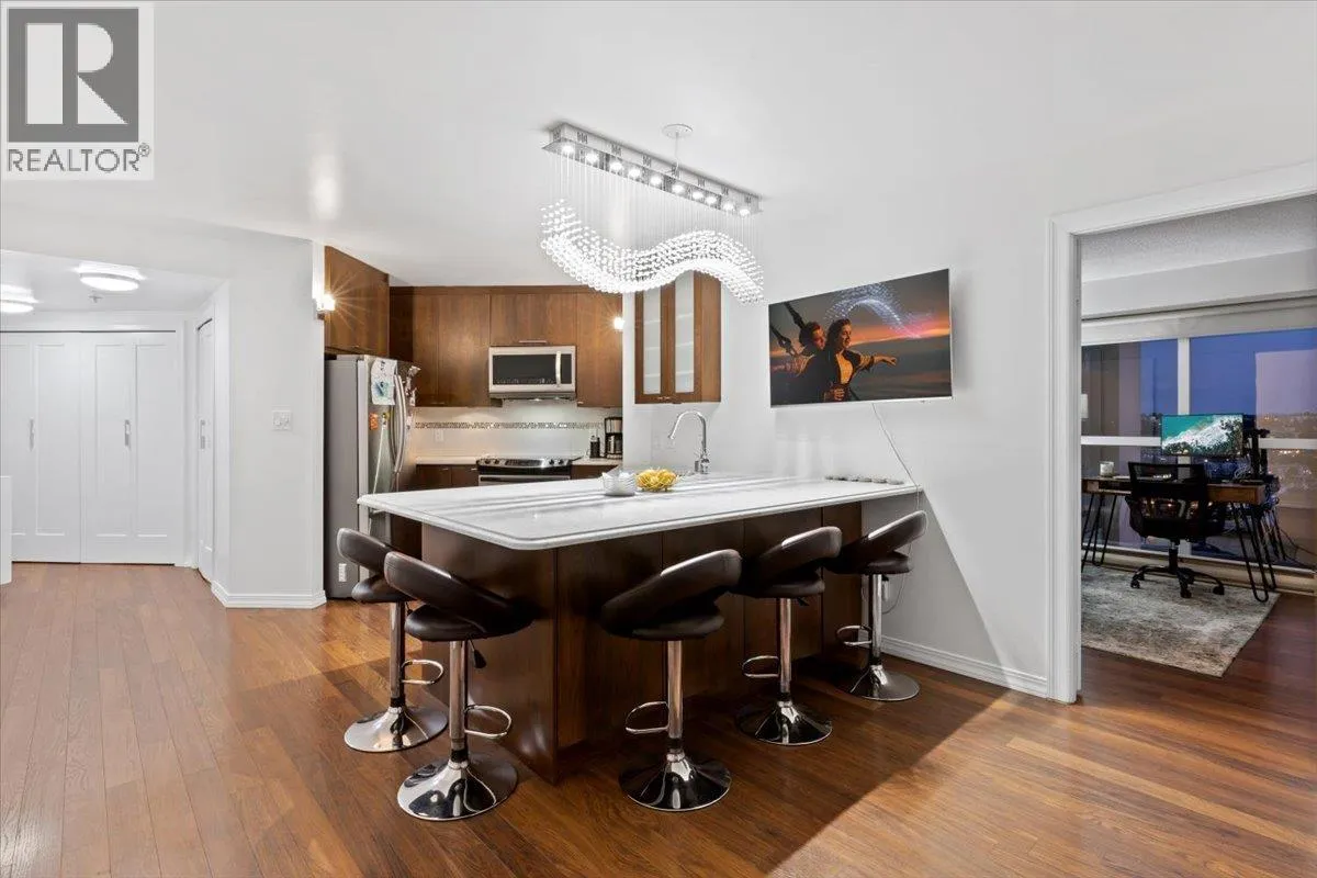 Apartment for rent: 1401 907 Beach Avenue, Vancouver, British Columbia V6Z 2R3