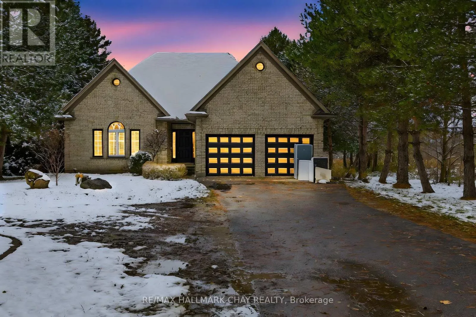 House for rent: 1401 Westdel Bourne Drive, London South, Ontario N6K 4R1